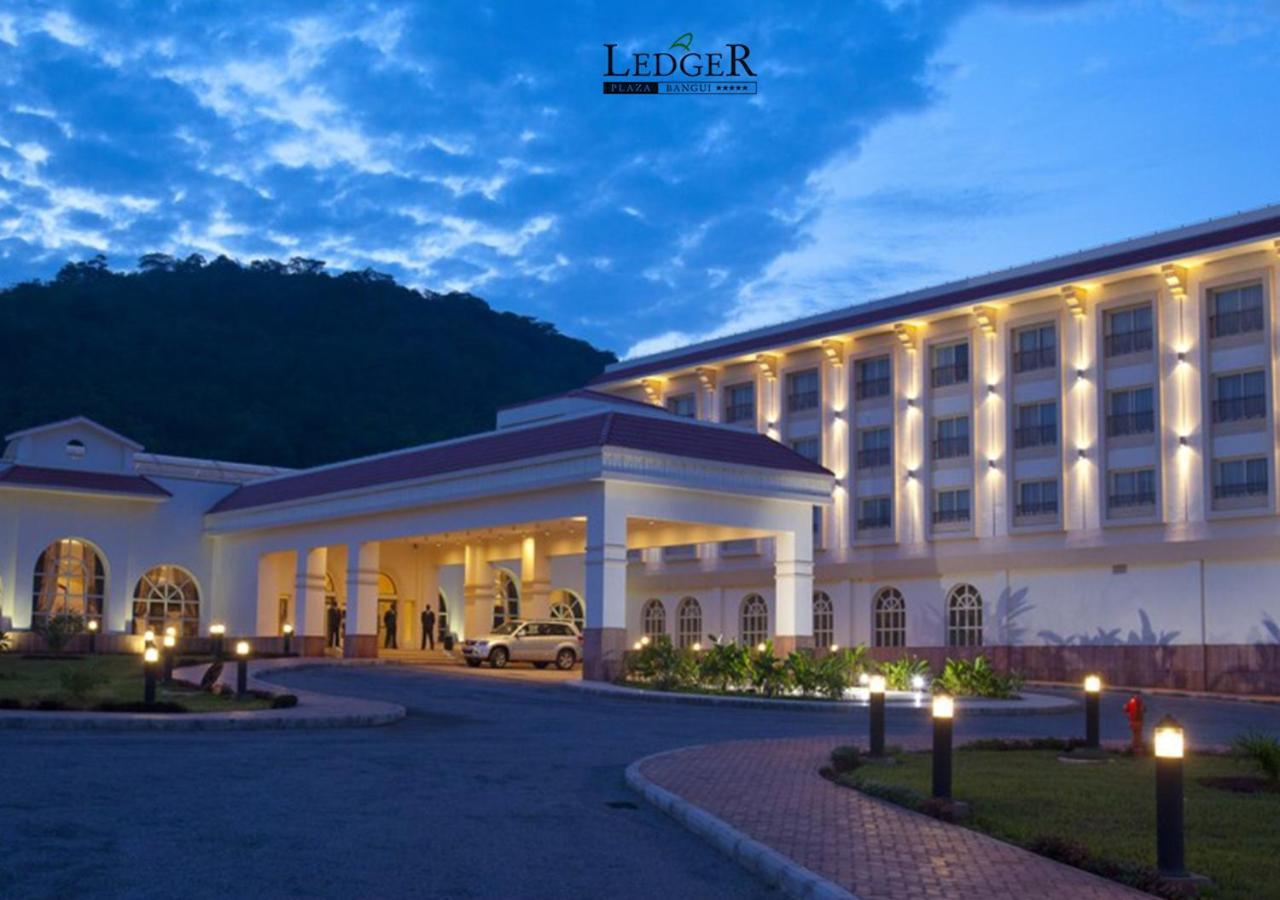 Hotel Ledger Plaza バンギ エクステリア 写真