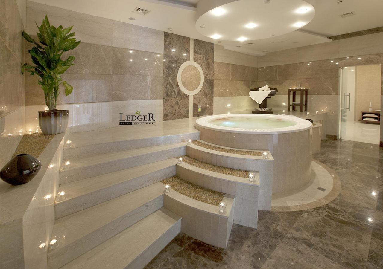 Hotel Ledger Plaza バンギ エクステリア 写真